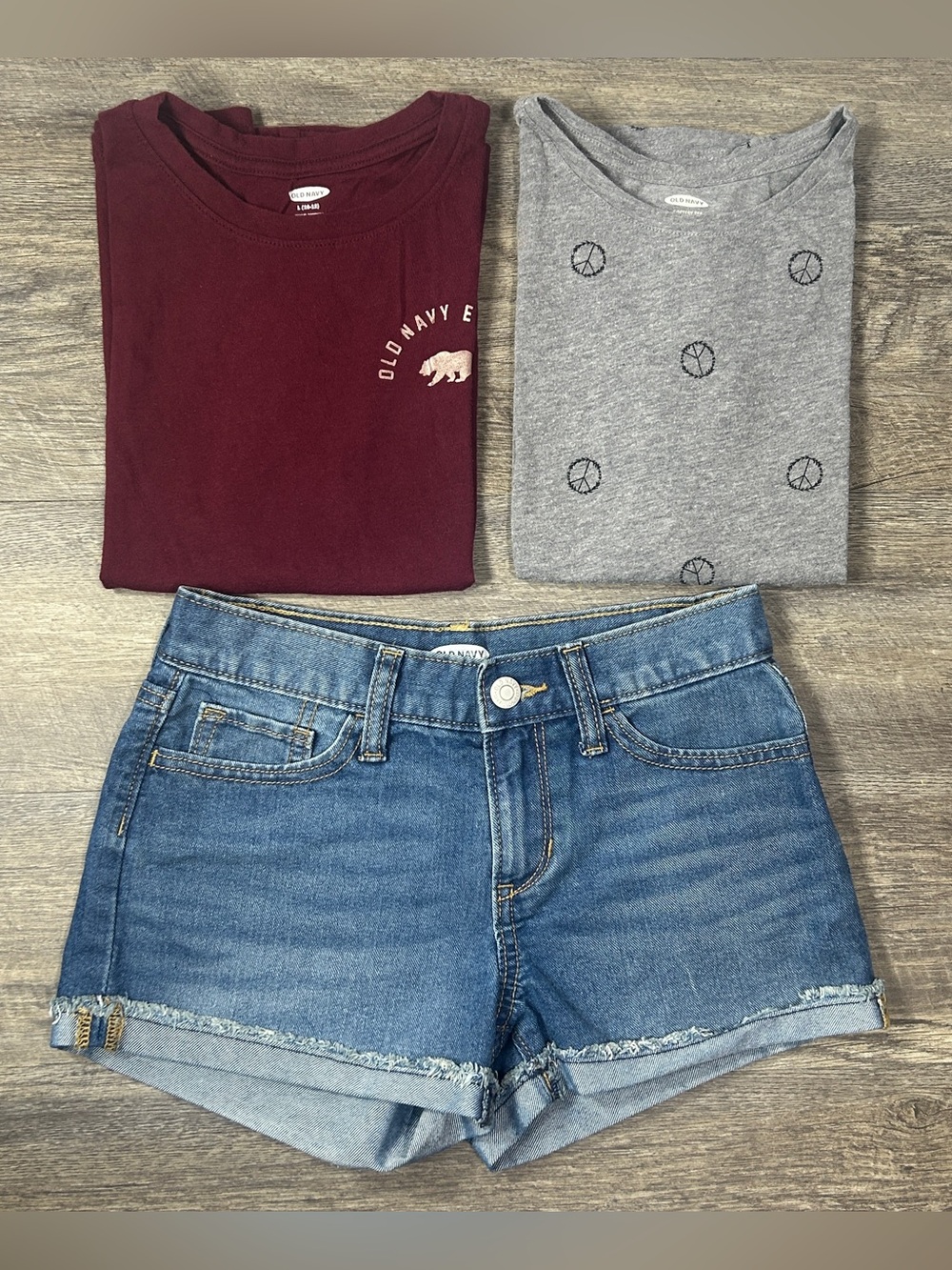 (0019) Girls: 10 & 10/12  Old Navy Shirt & Shorts Bundle- N10